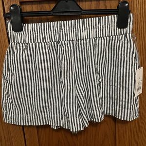 Coastal Stripped Skort (Skirt/Short)